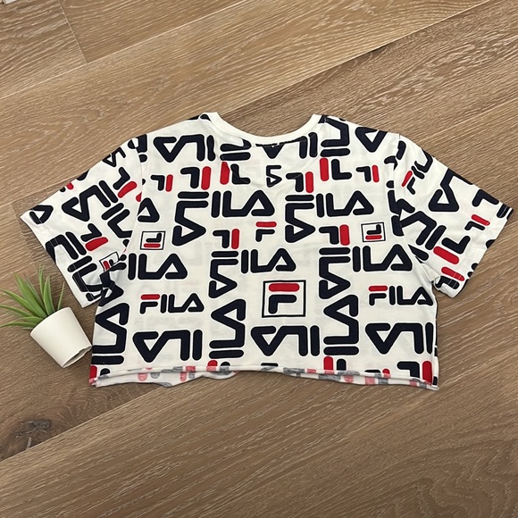 Fila Boxy Crop Top - Picture 4 of 4